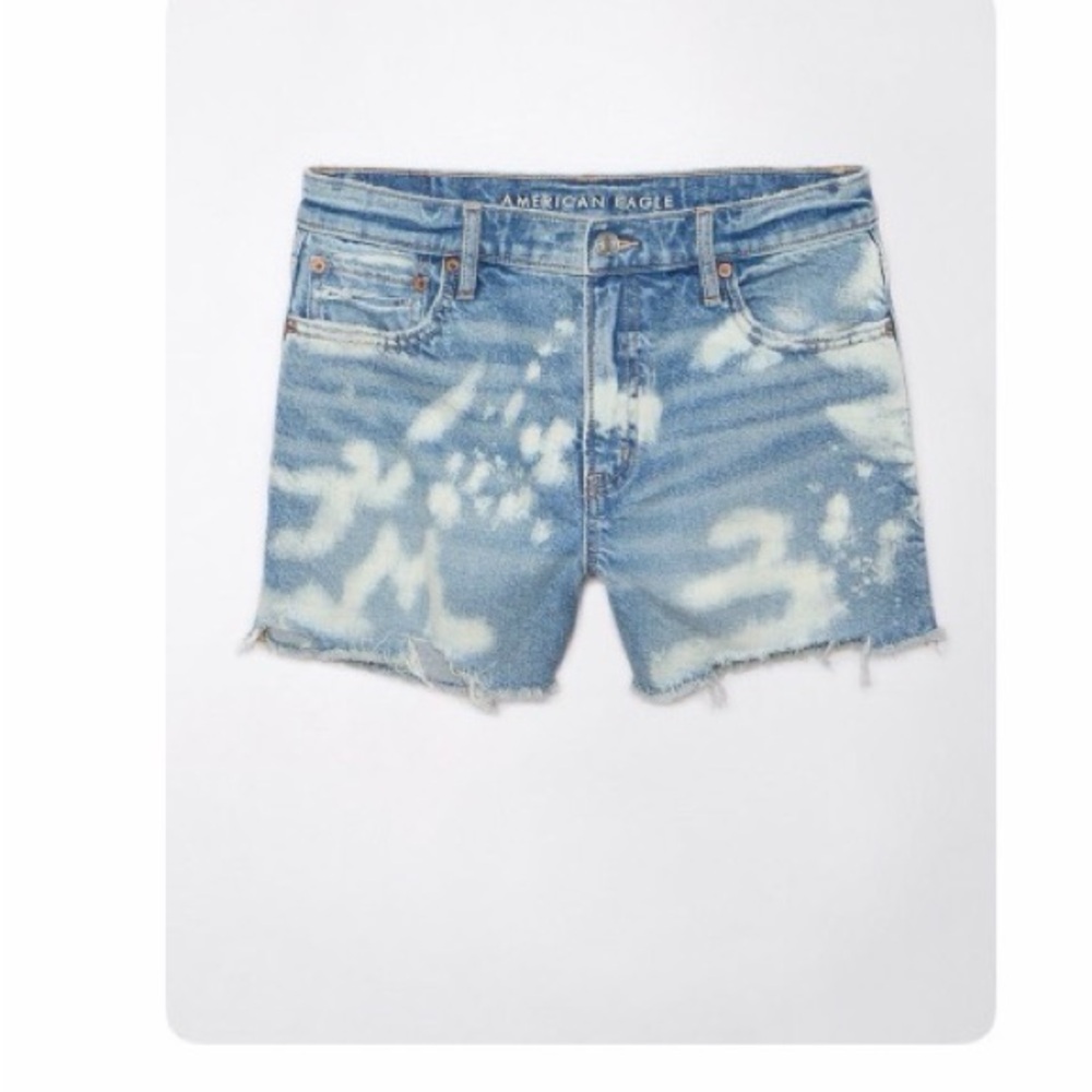 American Eagle Outfitters Strigid Super High Waisted Relaxed Denim Shorts